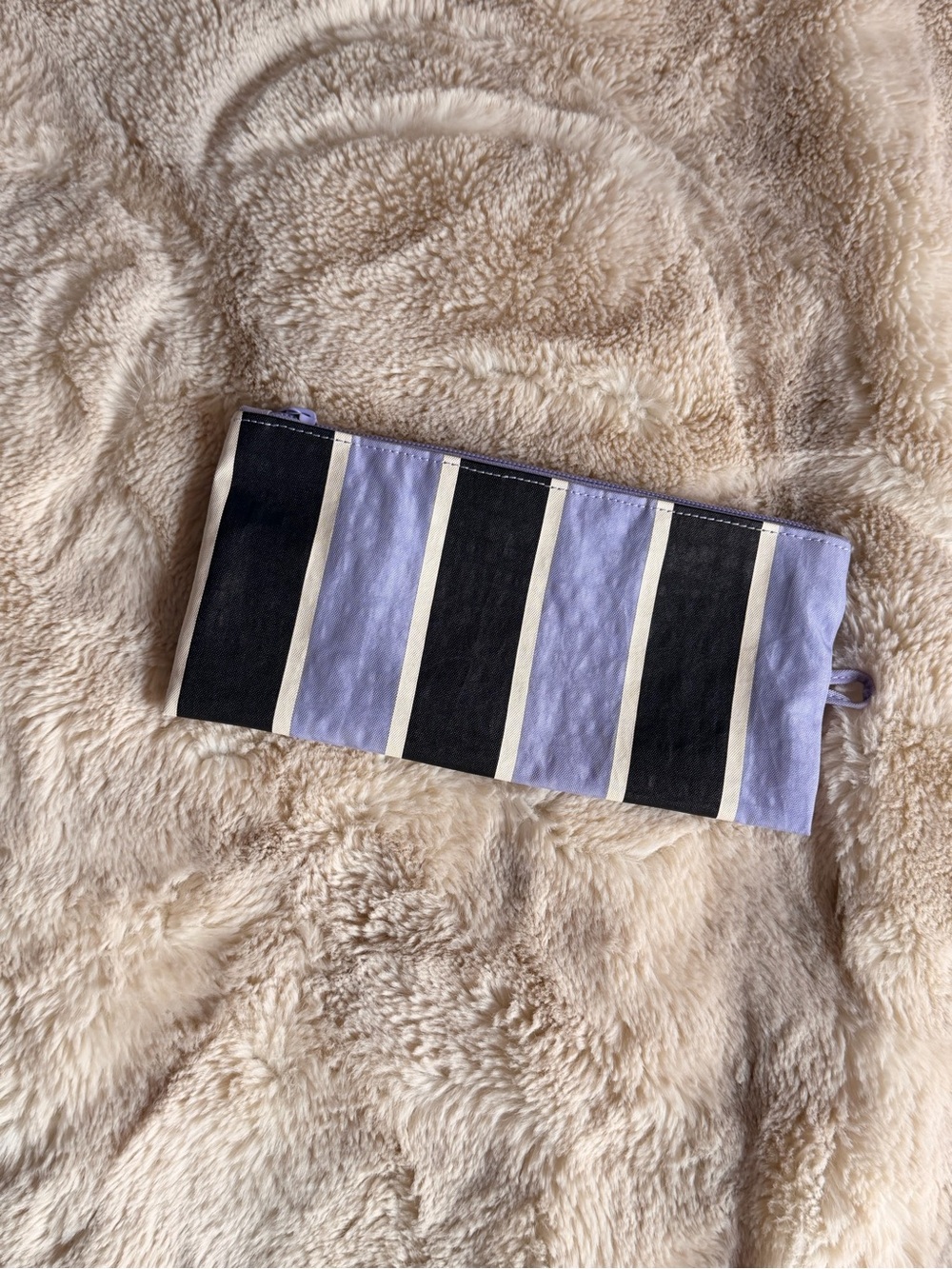 BAGGU Medium Flat Pouch in Candy Shop Stripes